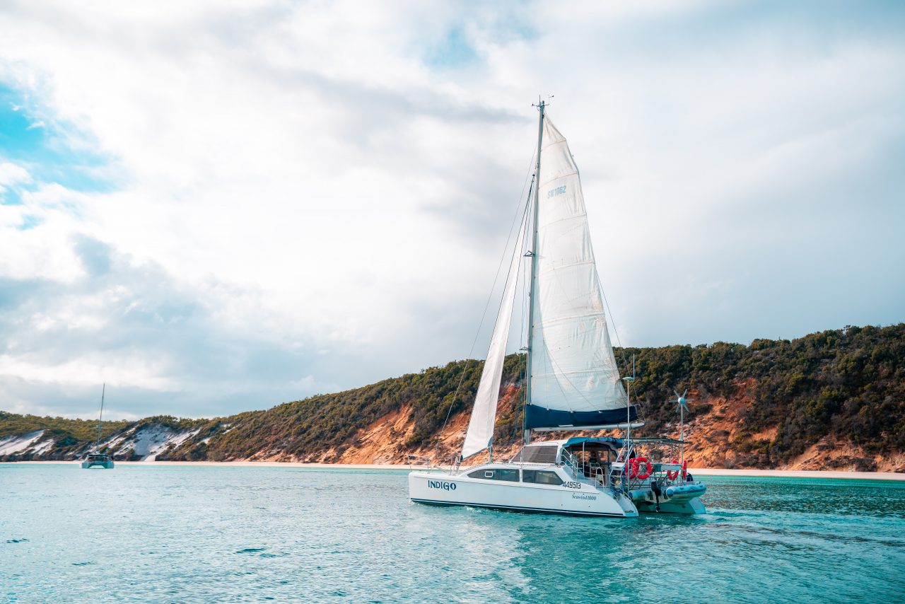 island cruising yacht charters