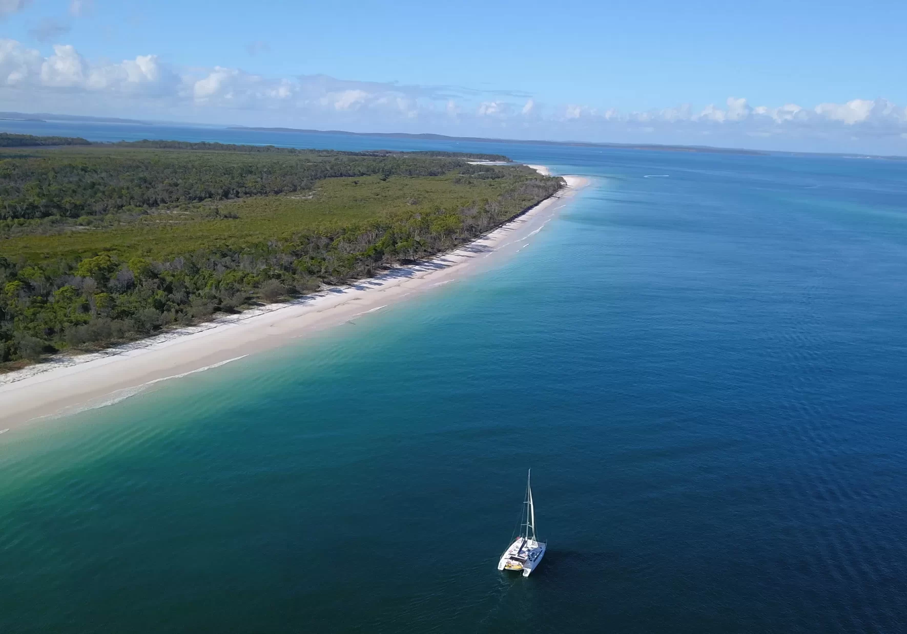 Bareboat, Yacht Hire, Queensland, K'gari Breeze, Seawind 1200, Fraser Island